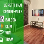 Le Petit Thai 2 Pieces Climatise Centre Avec Balcon Μονπελιέ